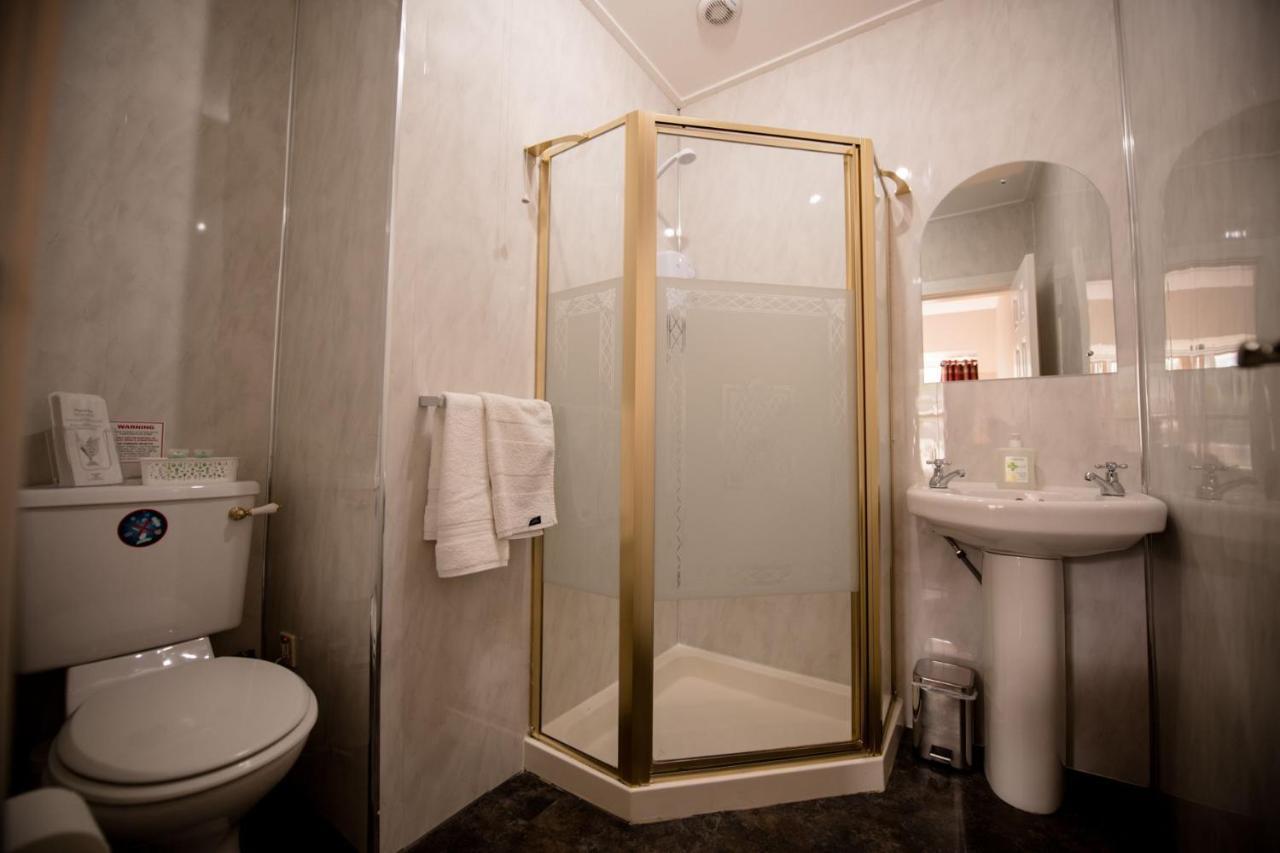 The Townhouse Villa ฟอร์ตวิลเลียม ภายนอก รูปภาพ