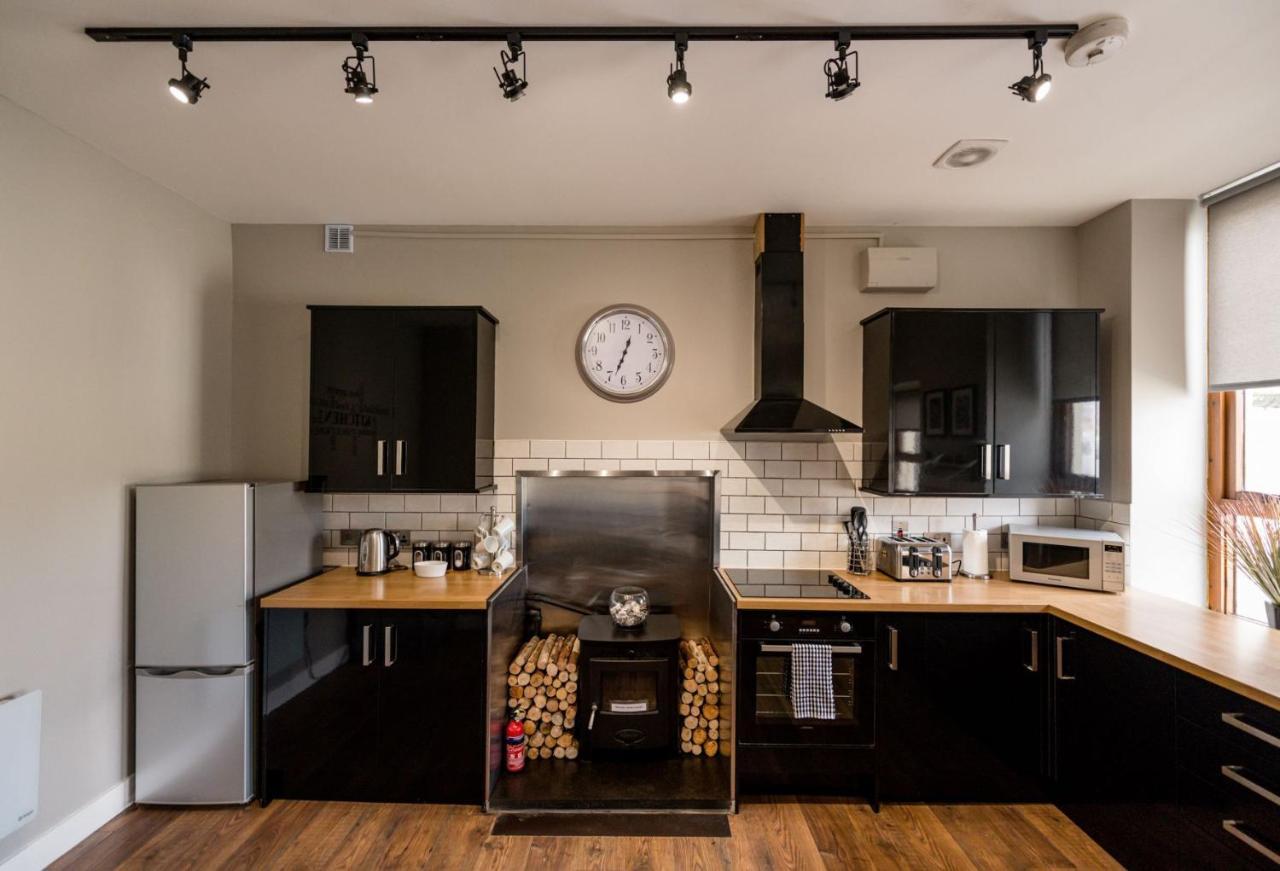 The Townhouse Villa ฟอร์ตวิลเลียม ภายนอก รูปภาพ